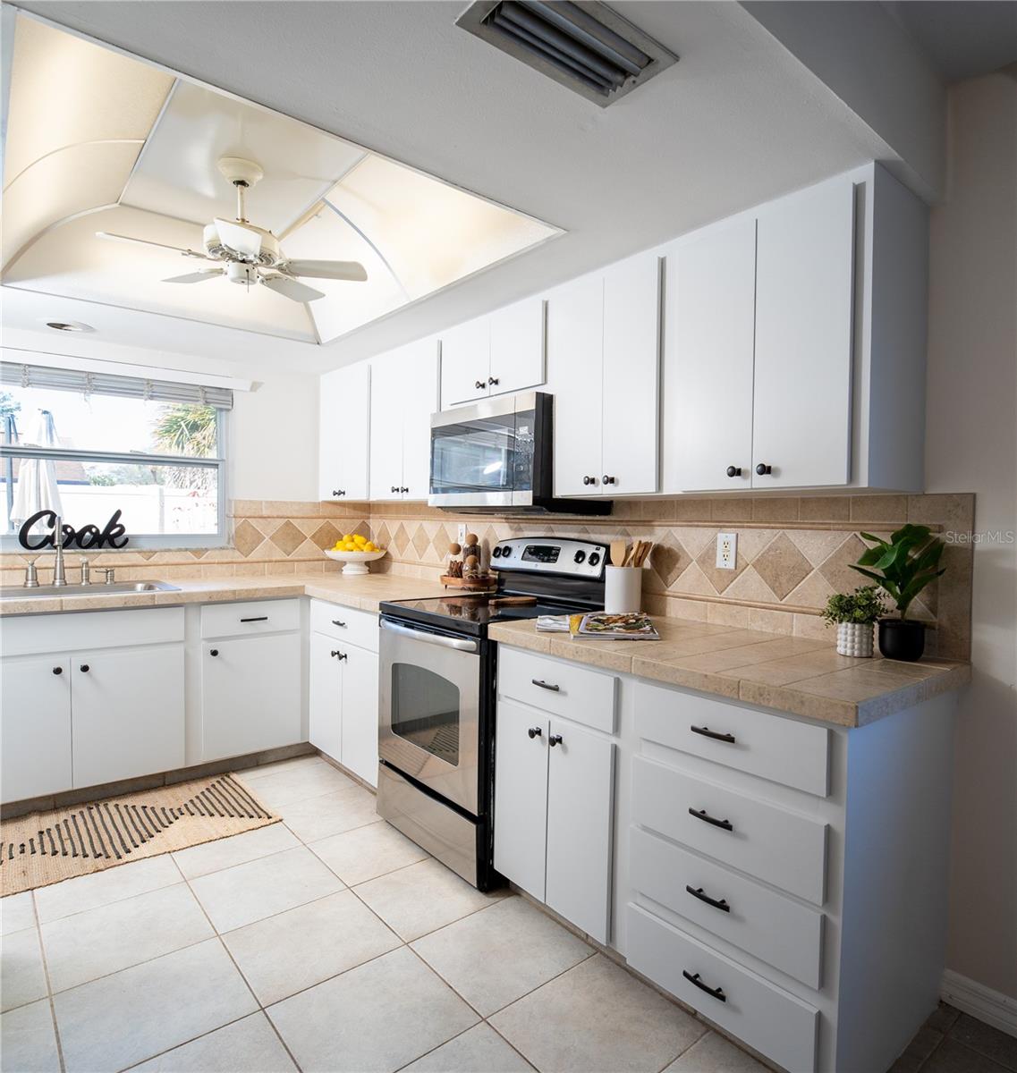 Image 38 of 69 For 1280 Glendale Drive