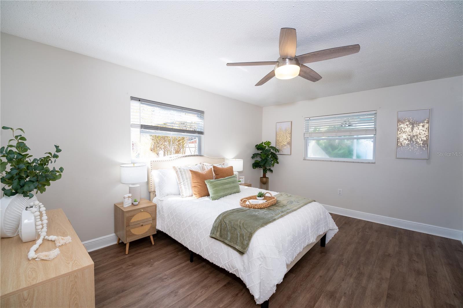 Image 44 of 69 For 1280 Glendale Drive