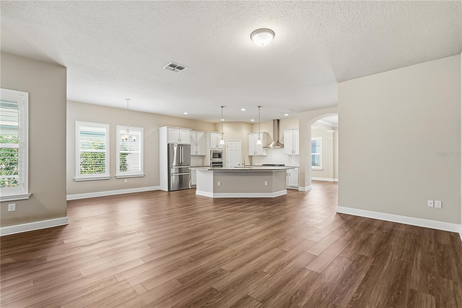 Image 7 of 38 For 10444 Marsha Drive