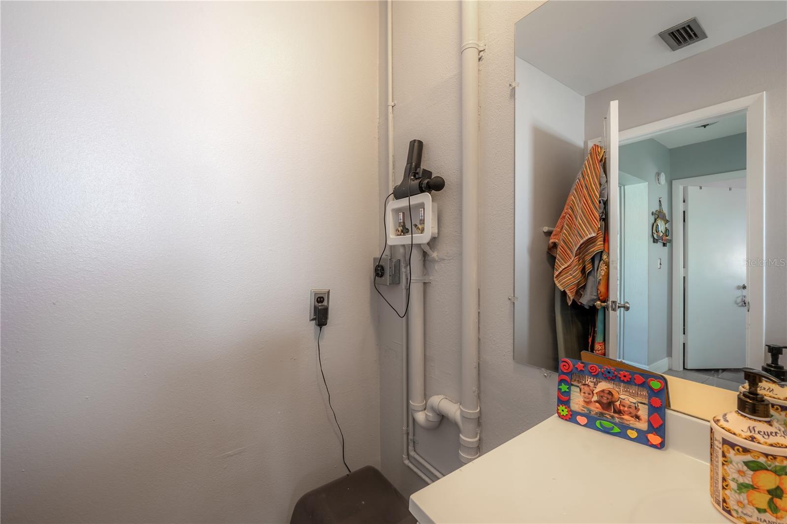 Image 16 of 29 For 8812 Bay Pointe Drive D202