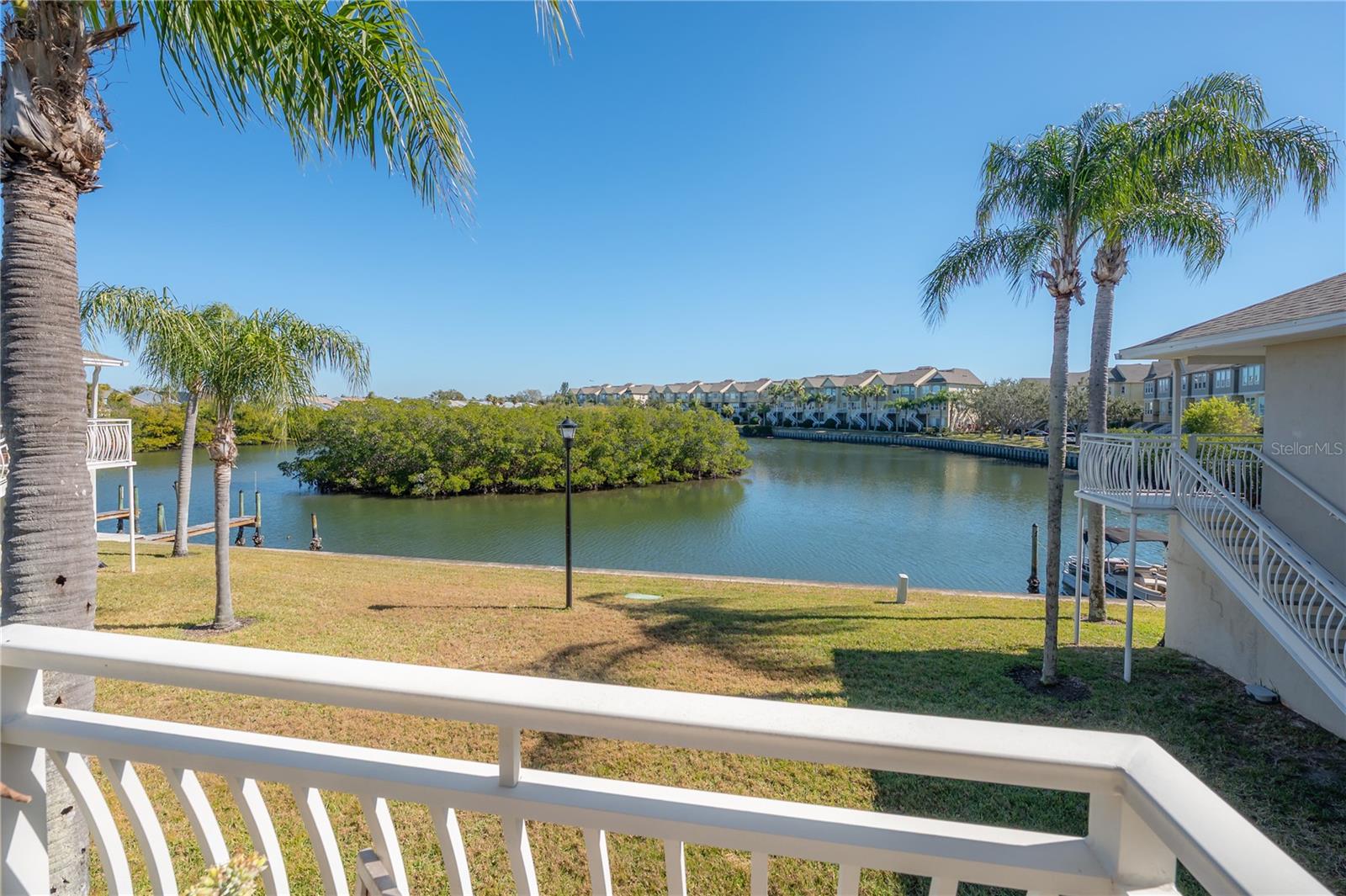 Image 20 of 29 For 8812 Bay Pointe Drive D202