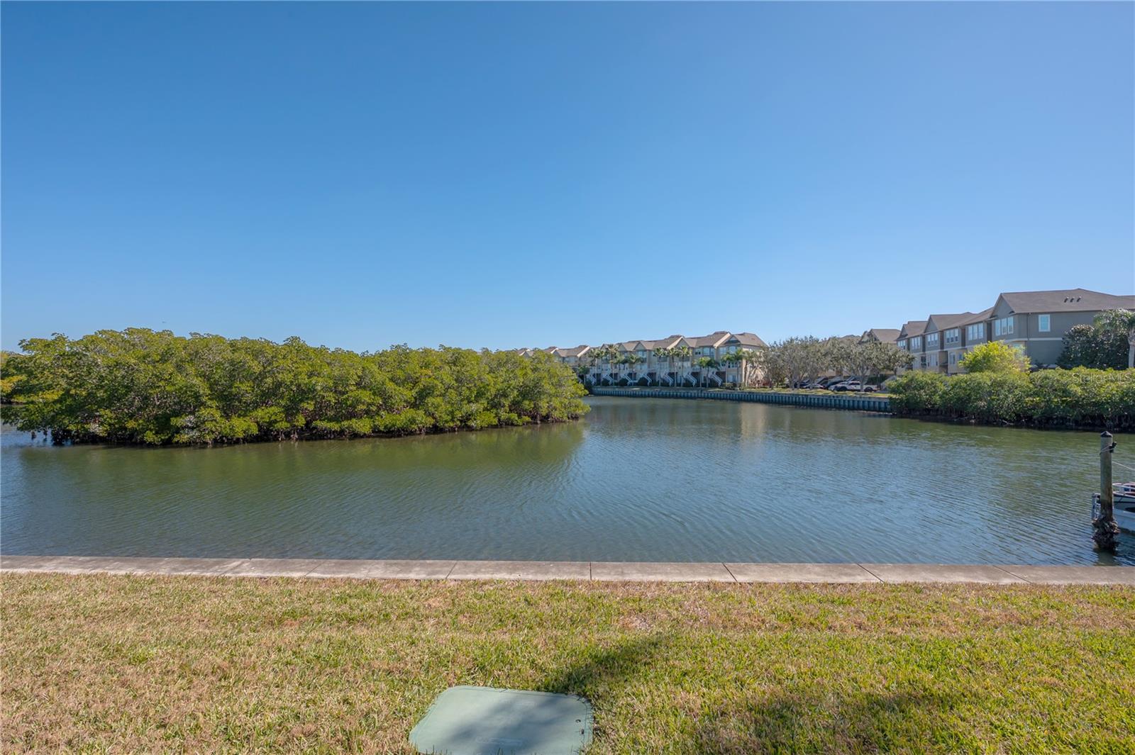 Image 22 of 29 For 8812 Bay Pointe Drive D202