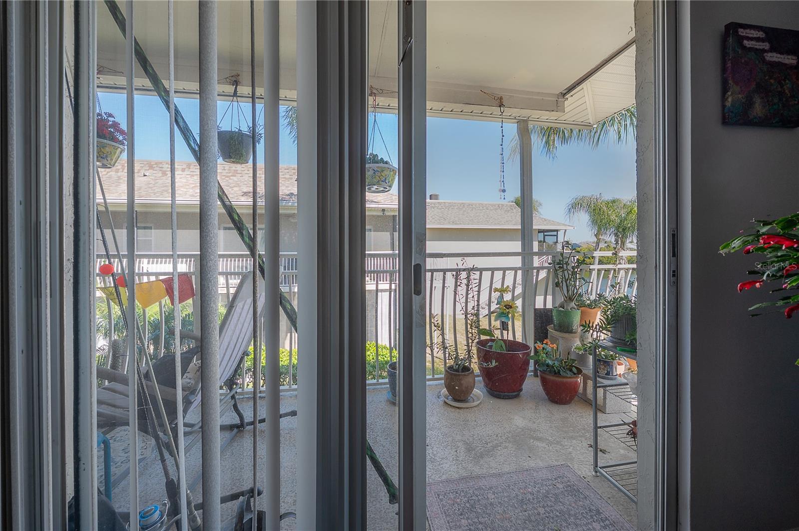 Image 9 of 29 For 8812 Bay Pointe Drive D202