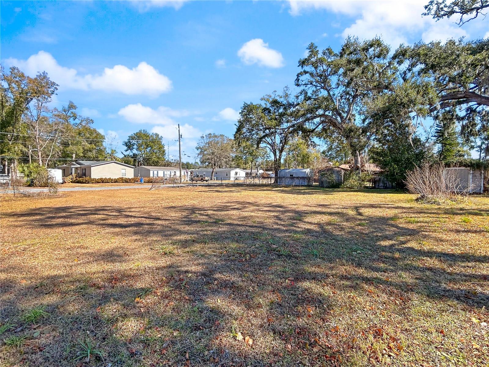 Image 17 of 36 For 2006 Taylor Road