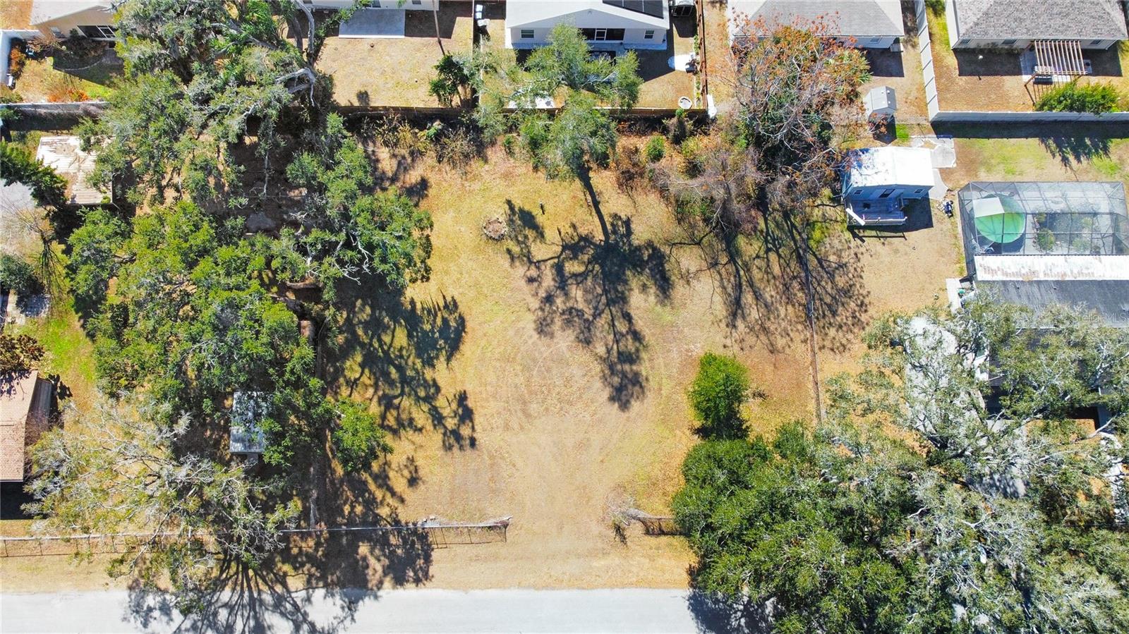 Image 19 of 36 For 2006 Taylor Road