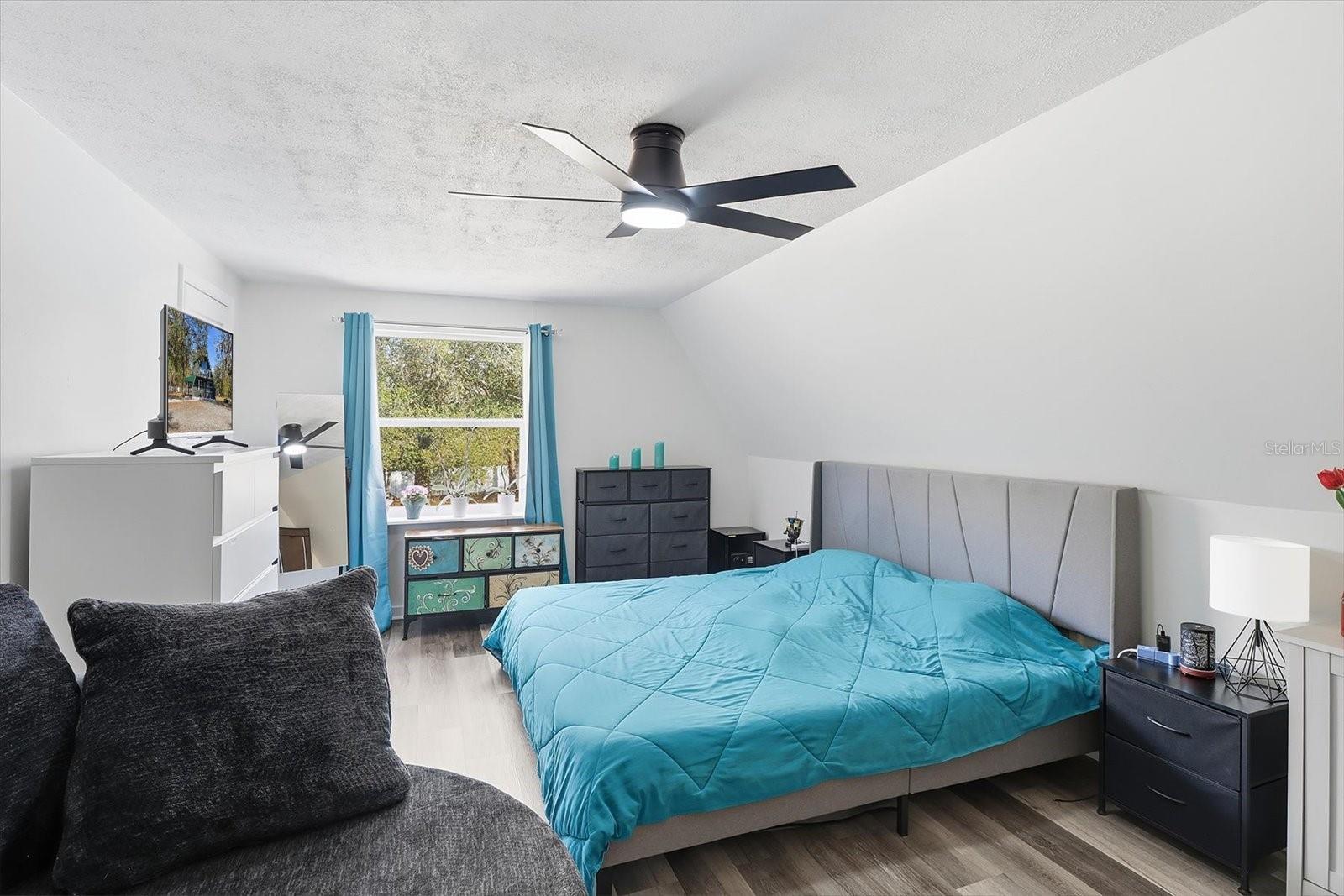 Listing photo id 16 for 12142 Boondocks Drive