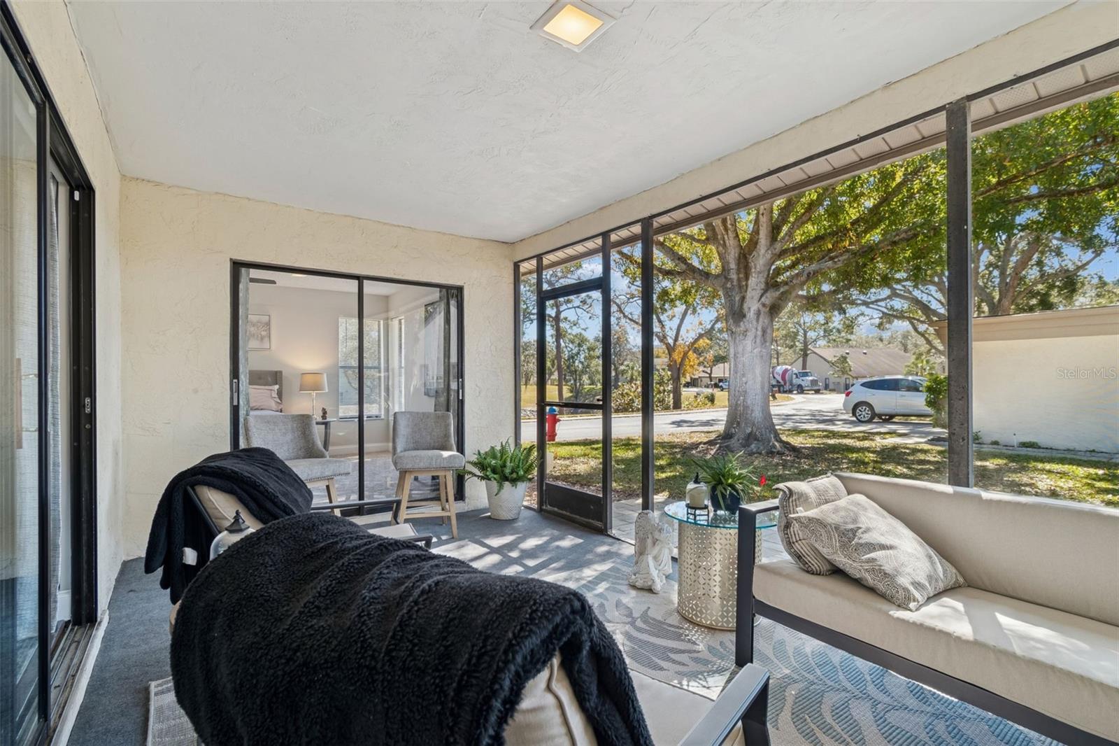 Image 38 of 66 For 2501 Oak Circle 2501