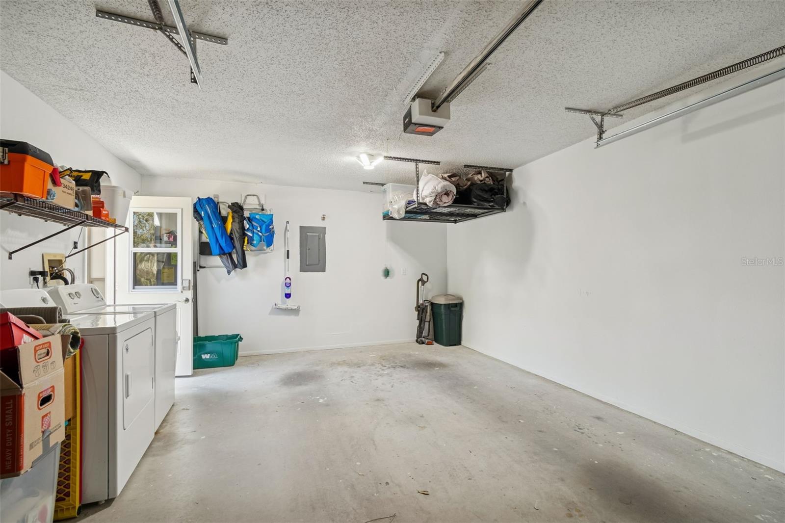 Image 39 of 66 For 2501 Oak Circle 2501