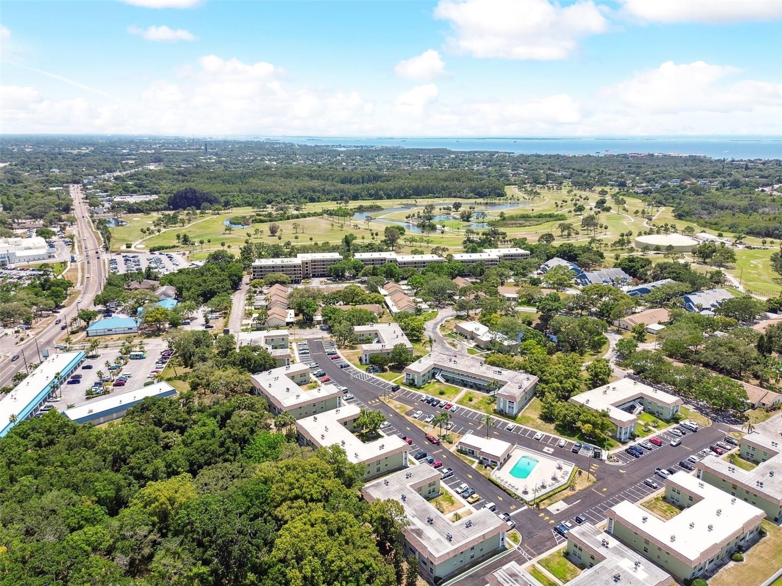 Image 44 of 66 For 2501 Oak Circle 2501