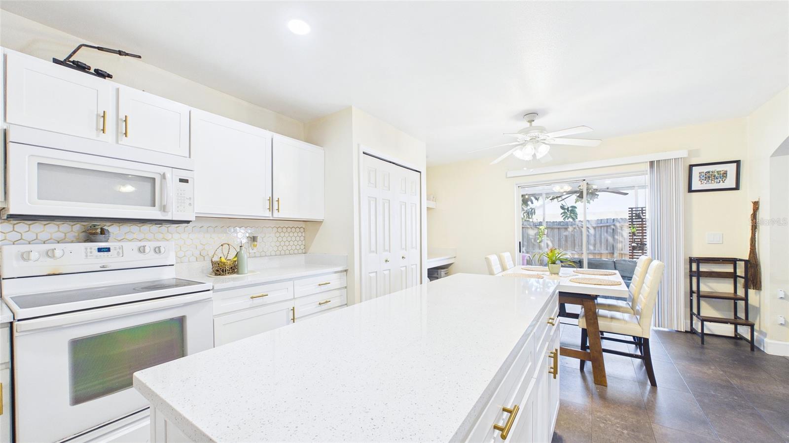 Image 26 of 45 For 6209 Gassino Place