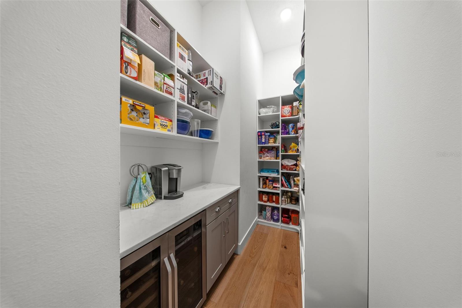 Image 17 of 73 For 708 Pinckney Drive