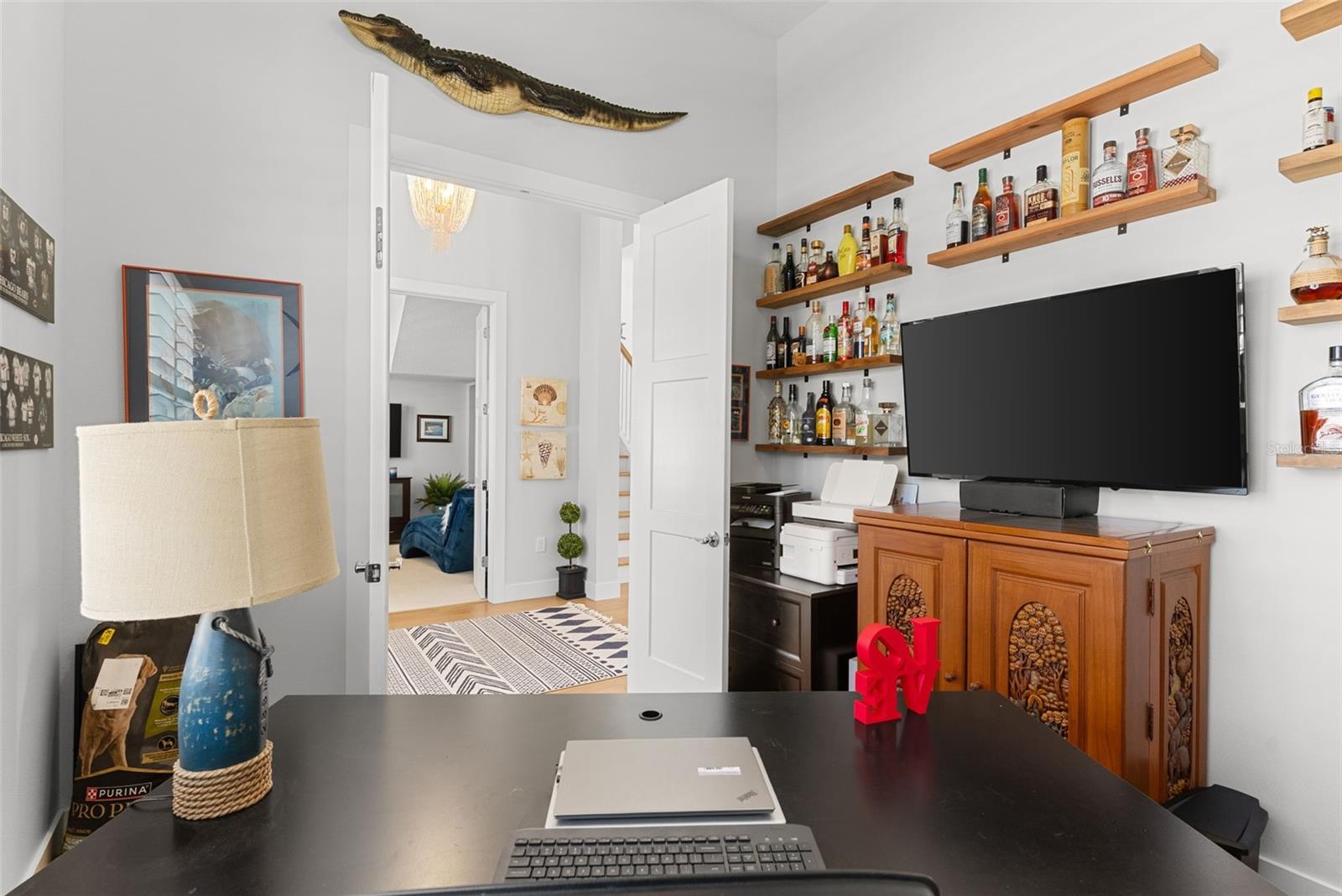 Image 21 of 73 For 708 Pinckney Drive