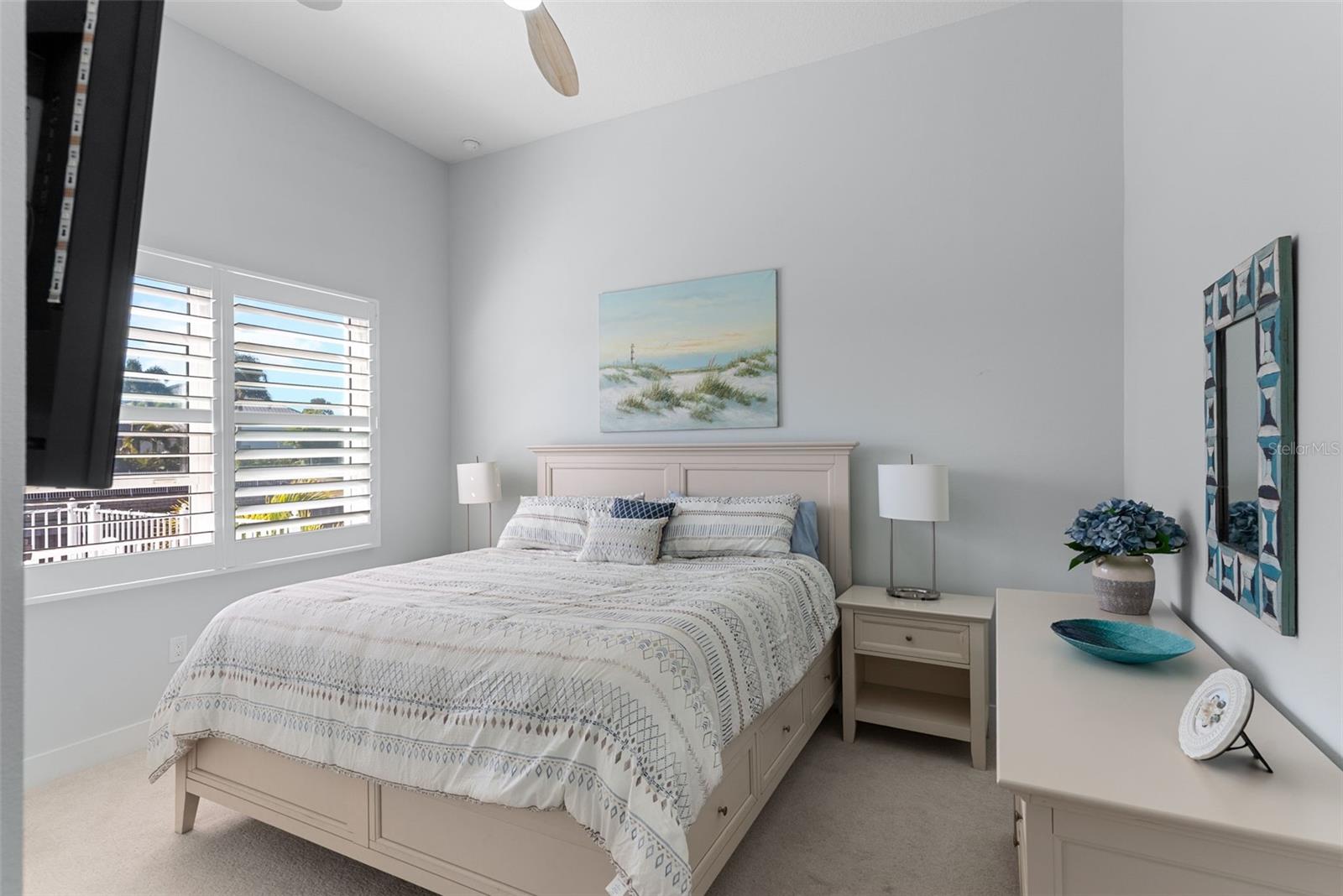 Image 27 of 73 For 708 Pinckney Drive