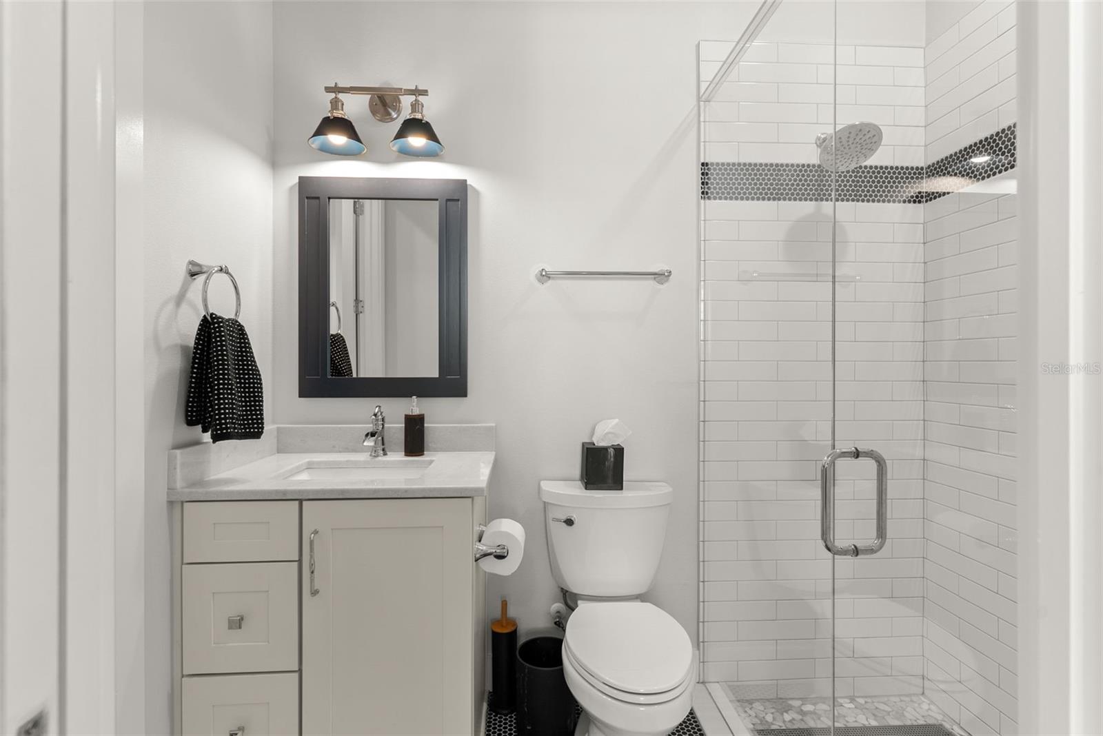 Image 34 of 73 For 708 Pinckney Drive