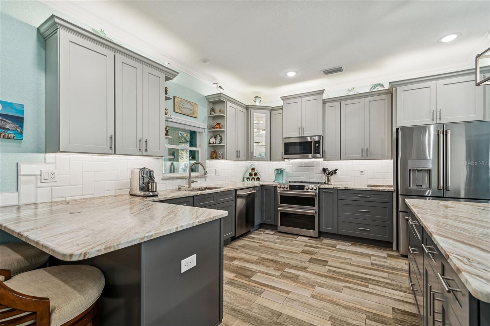 Image 14 of 100 For 1425 Mann Road