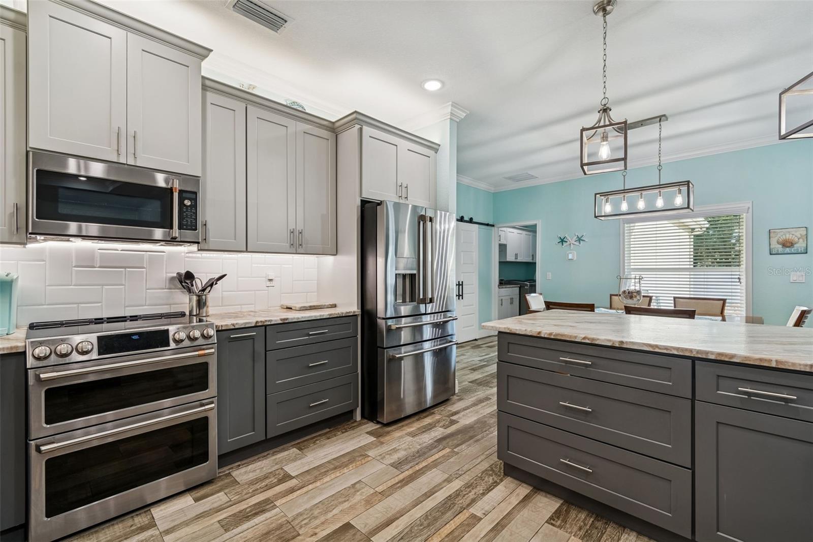 Image 16 of 100 For 1425 Mann Road