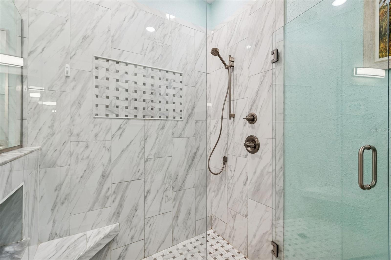 Image 54 of 100 For 1425 Mann Road