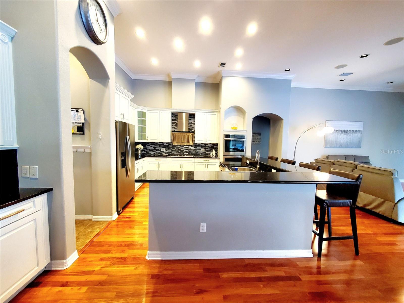 Listing photo id 10 for 10004 Tree Tops Lake Road