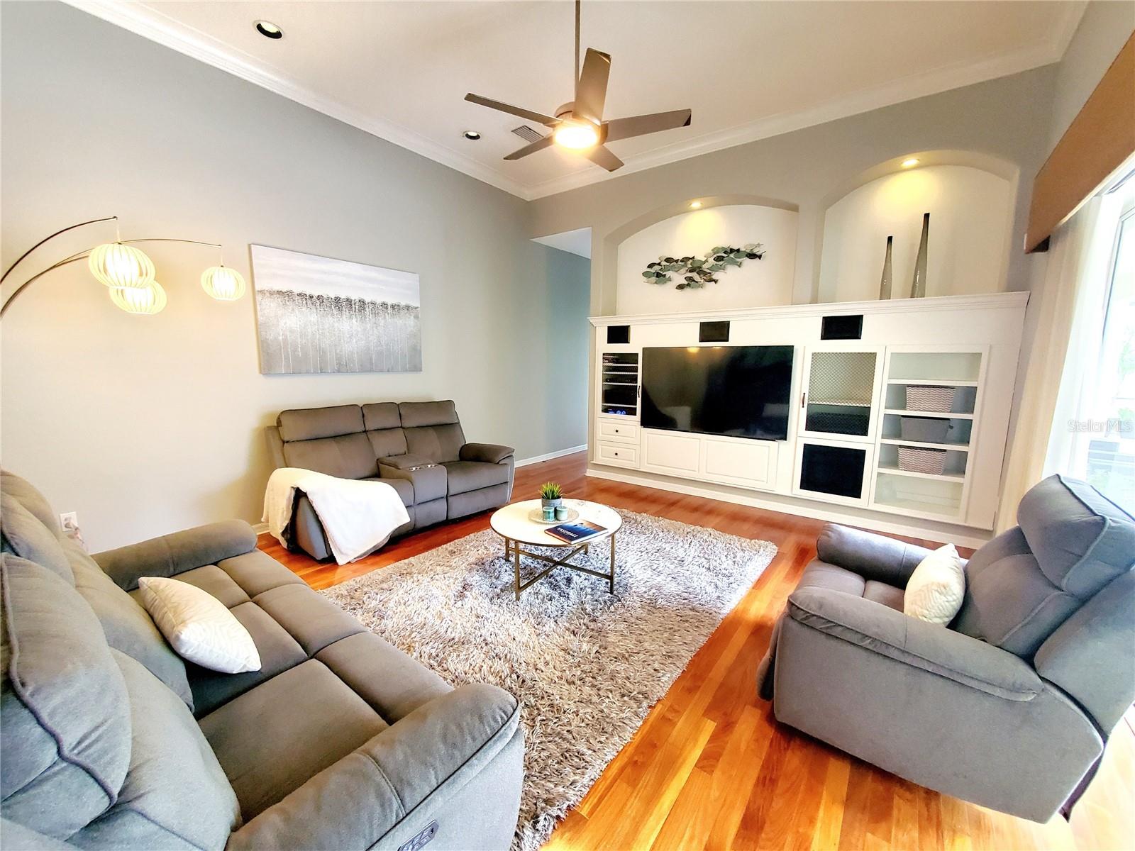 Listing photo id 19 for 10004 Tree Tops Lake Road