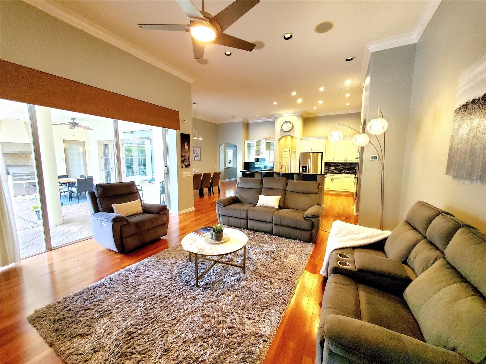 Listing photo id 21 for 10004 Tree Tops Lake Road