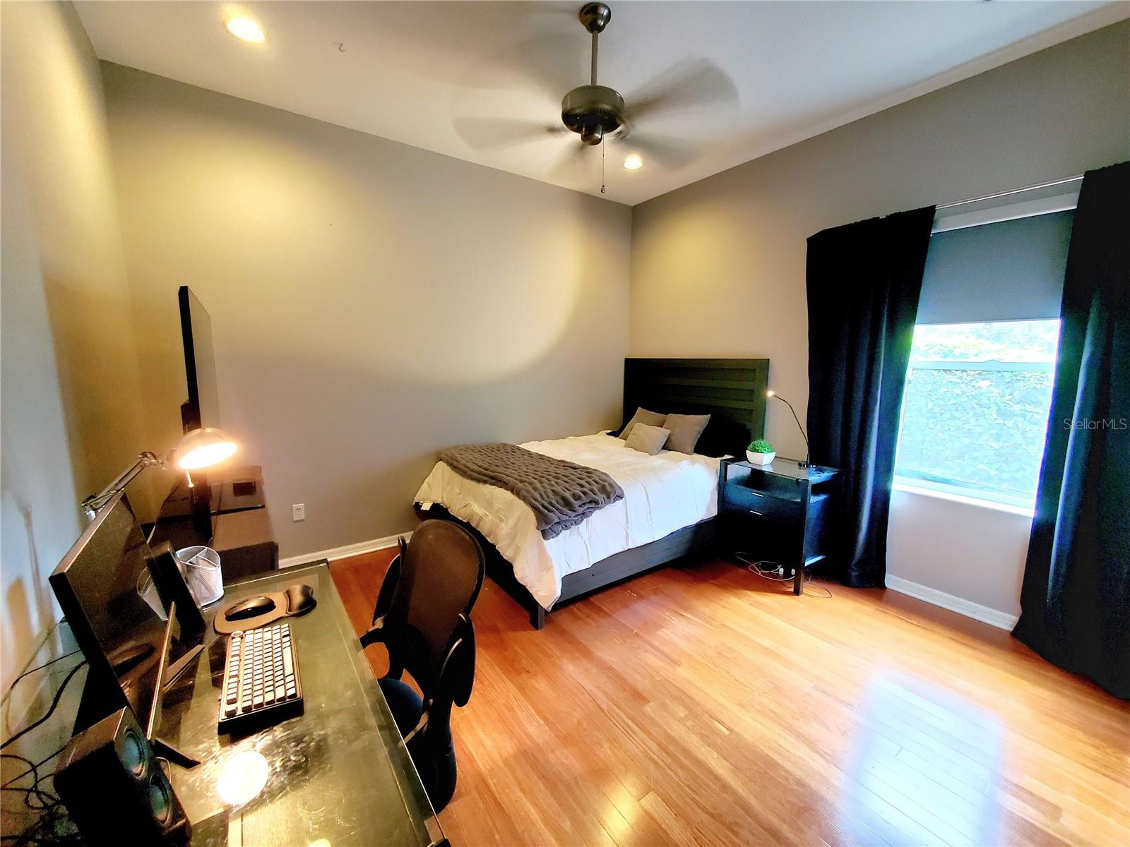 Listing photo id 34 for 10004 Tree Tops Lake Road