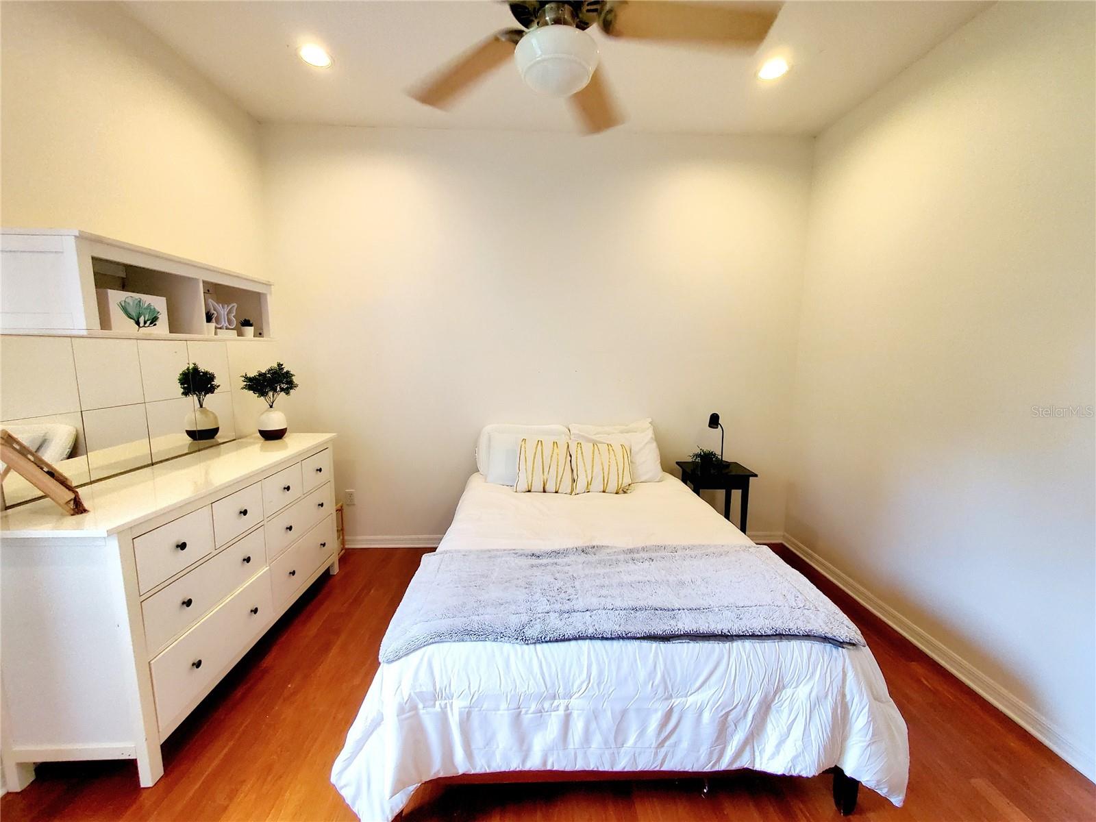 Listing photo id 37 for 10004 Tree Tops Lake Road