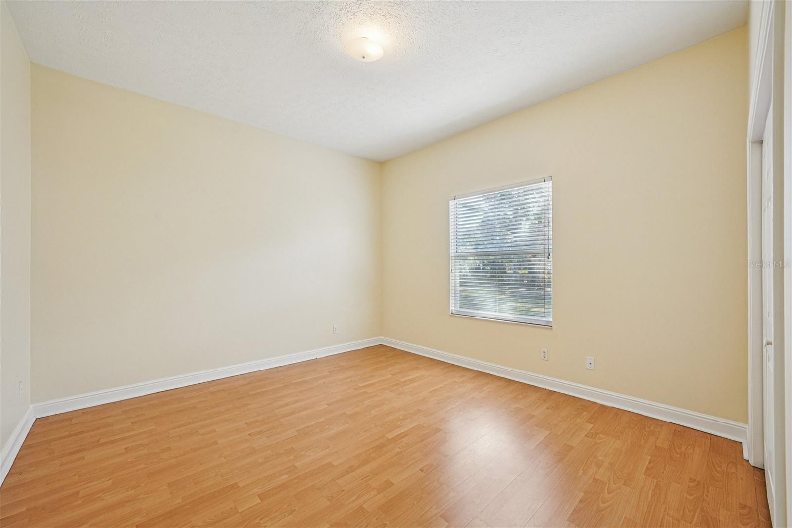 Image 40 of 68 For 918 Academy Drive