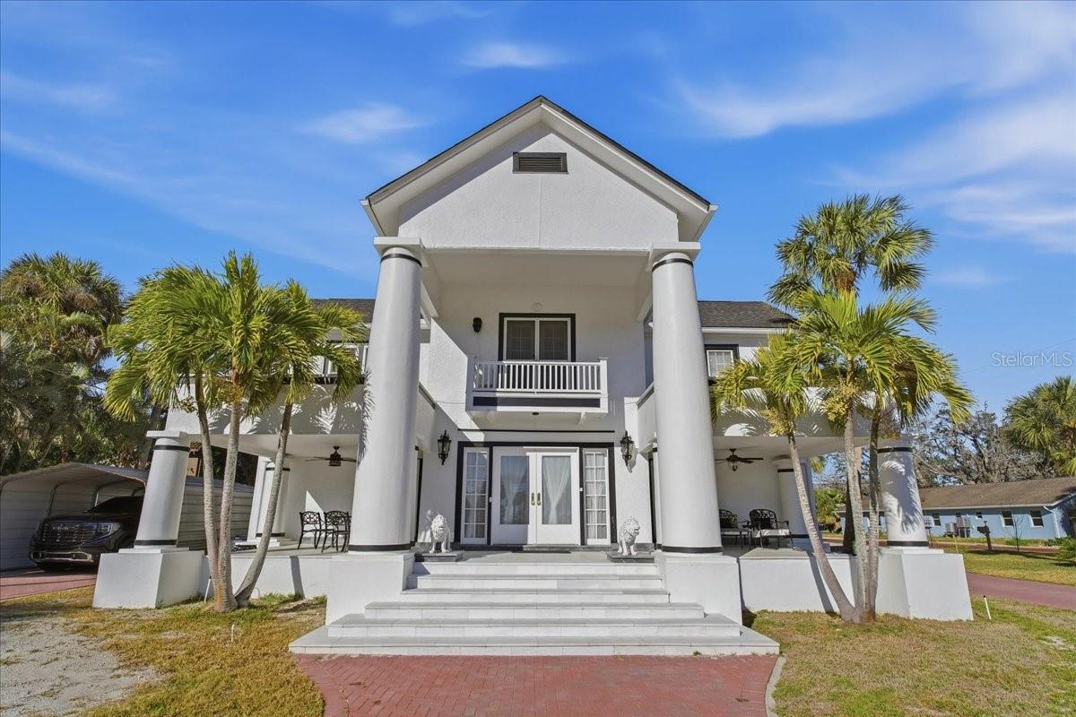 Image 10 of 100 For 208 Spring Boulevard