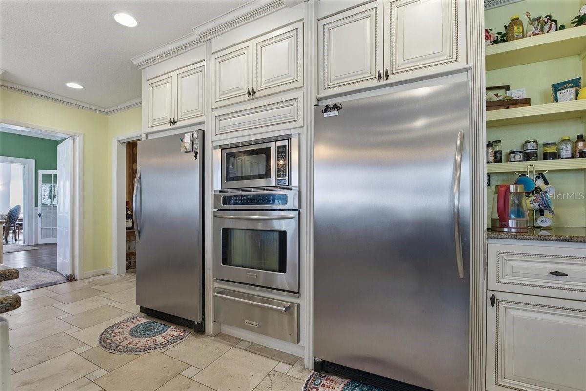 Image 30 of 100 For 208 Spring Boulevard