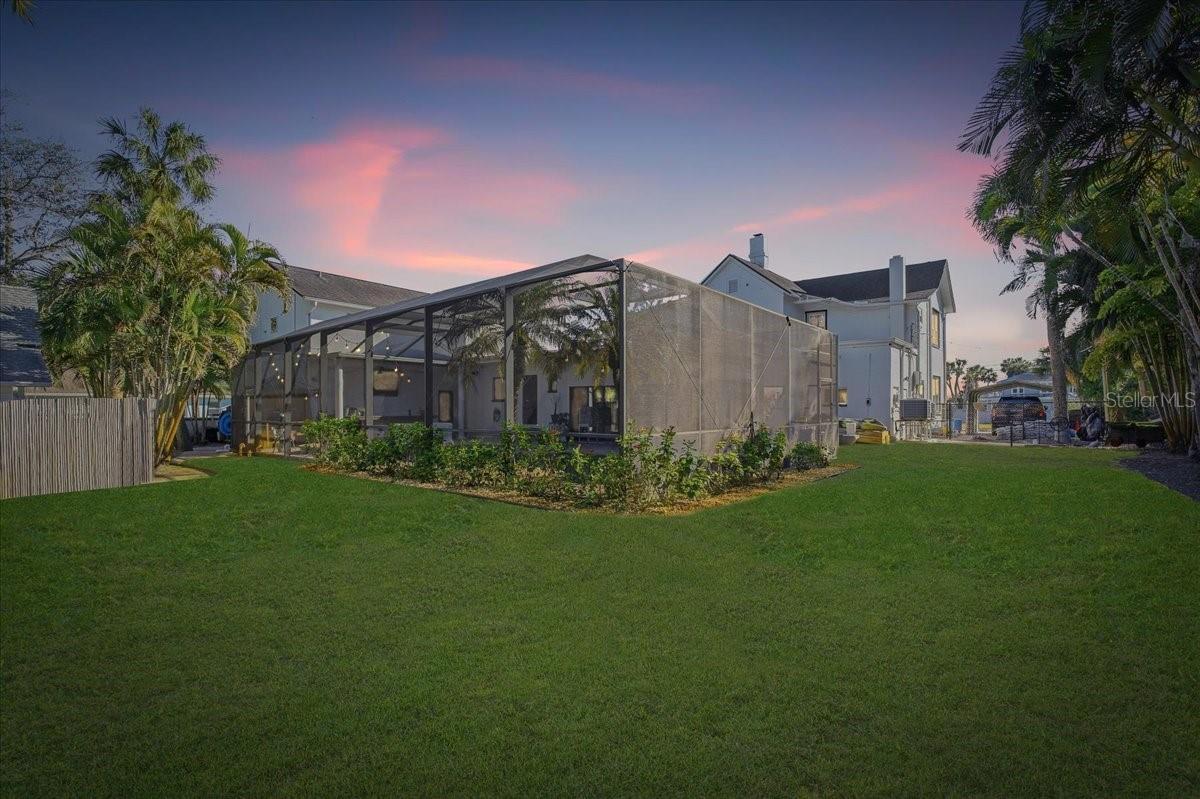 Image 40 of 100 For 208 Spring Boulevard