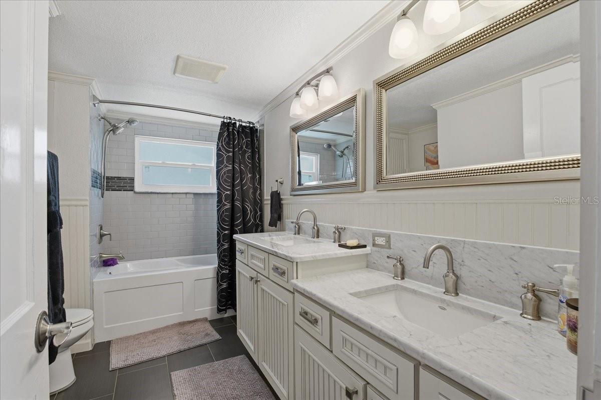 Image 66 of 100 For 208 Spring Boulevard