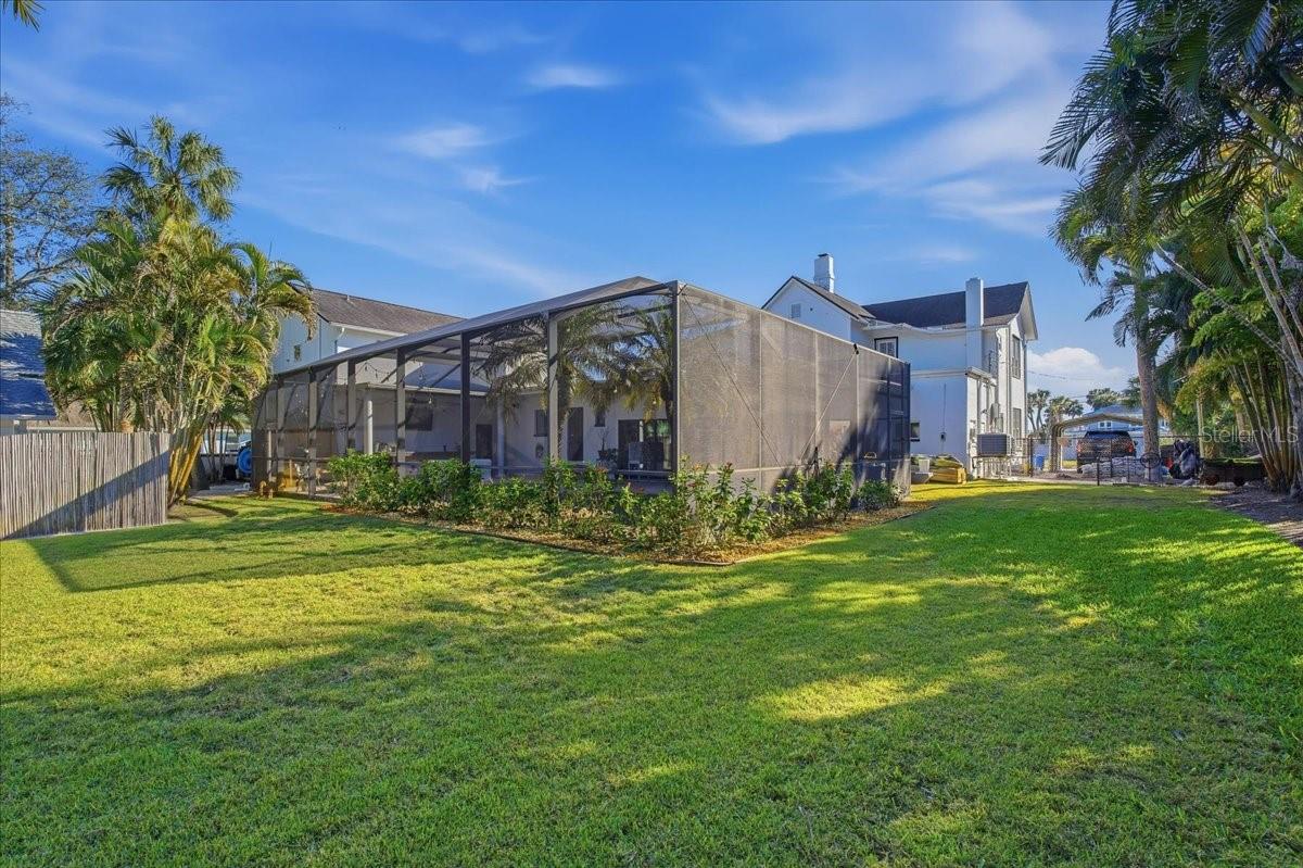 Image 76 of 100 For 208 Spring Boulevard