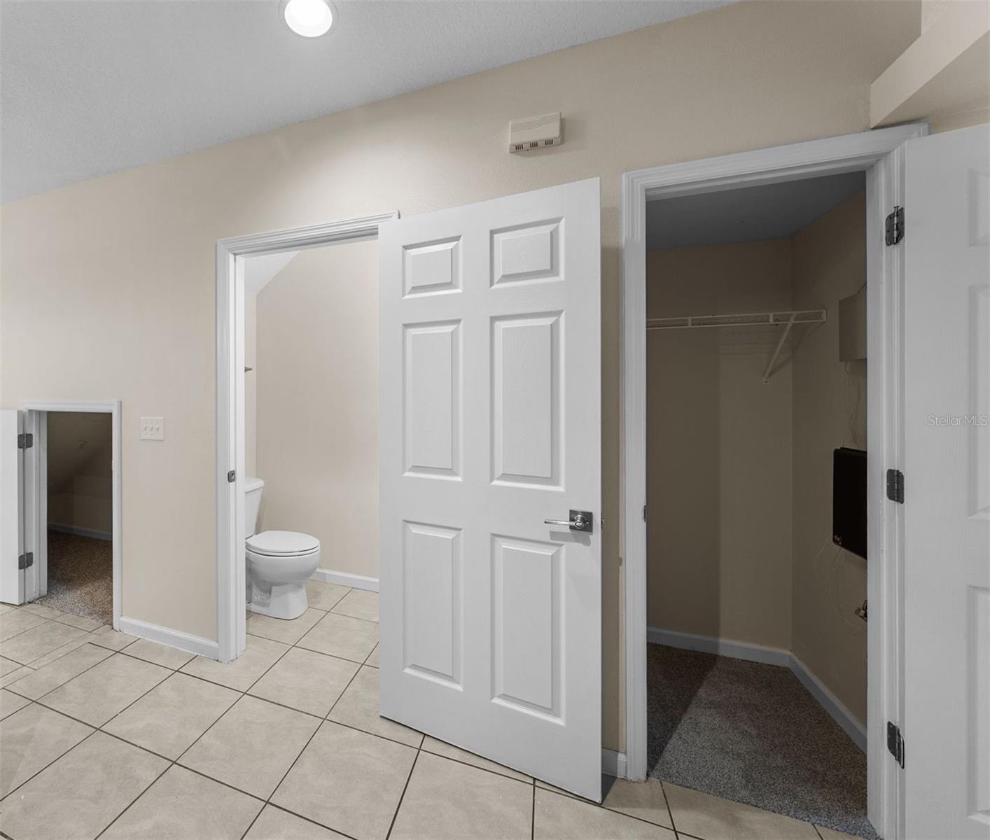 Image 10 of 39 For 5842 Nature Terrace Cove