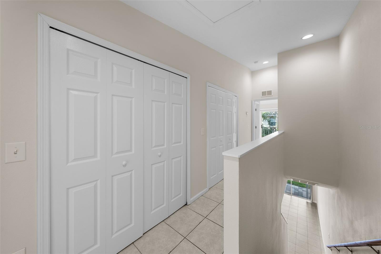 Image 19 of 39 For 5842 Nature Terrace Cove