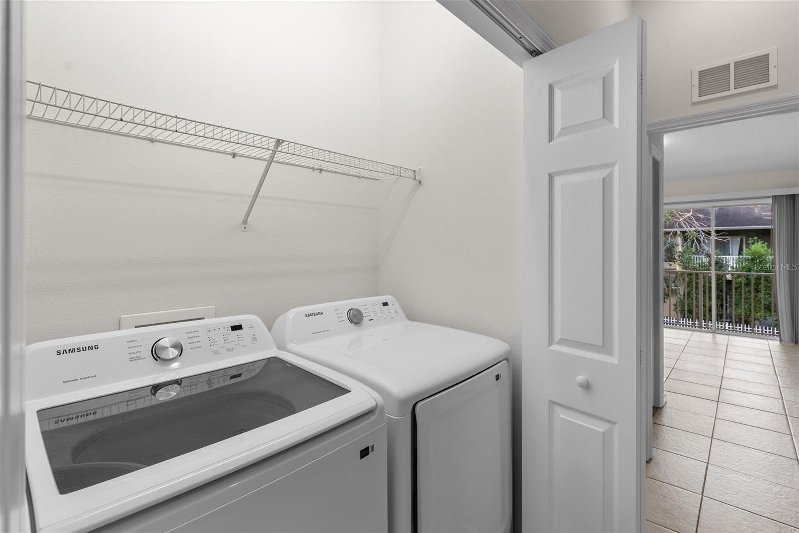 Image 21 of 39 For 5842 Nature Terrace Cove