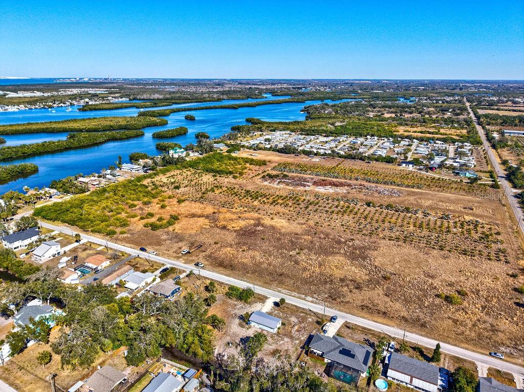 Image 8 of 15 For  Willis Road 