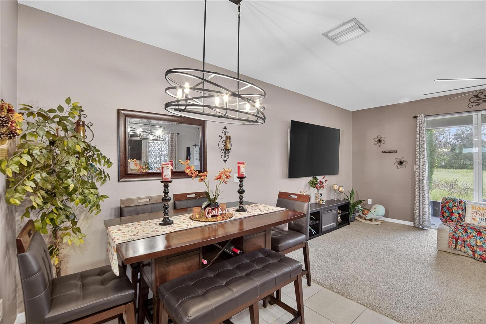 Listing photo id 9 for 8647 Falling Blue Place