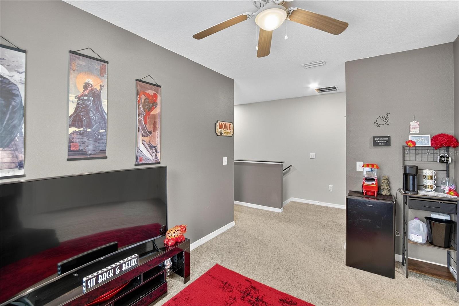 Listing photo id 19 for 8647 Falling Blue Place