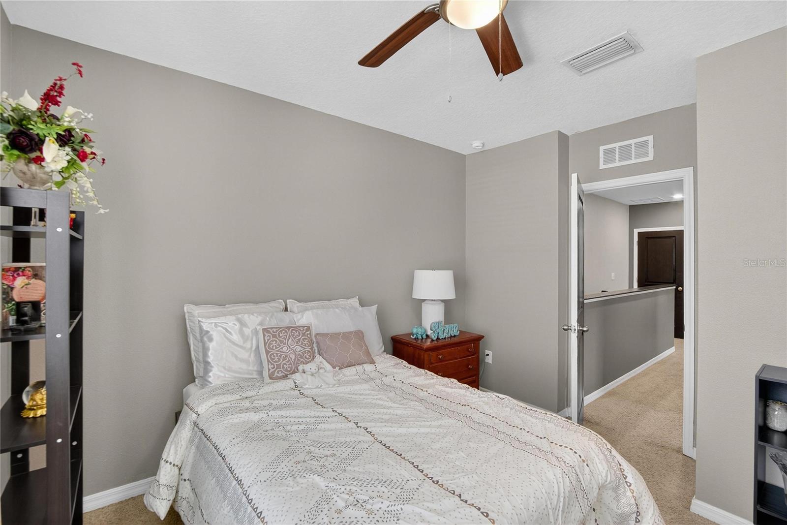 Listing photo id 37 for 8647 Falling Blue Place