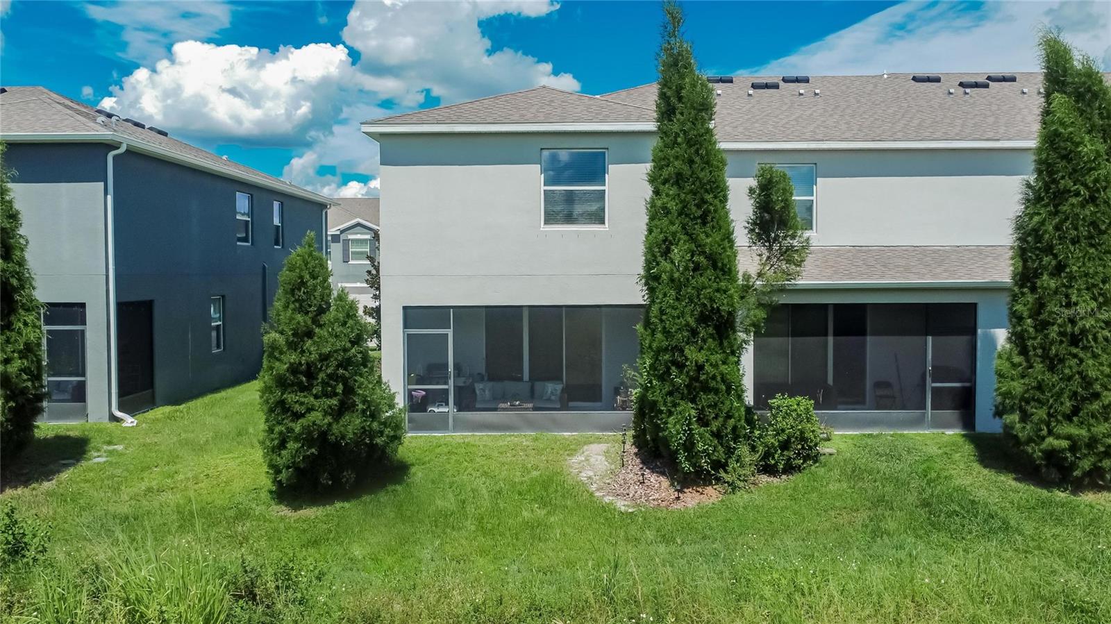 Listing photo id 52 for 8647 Falling Blue Place