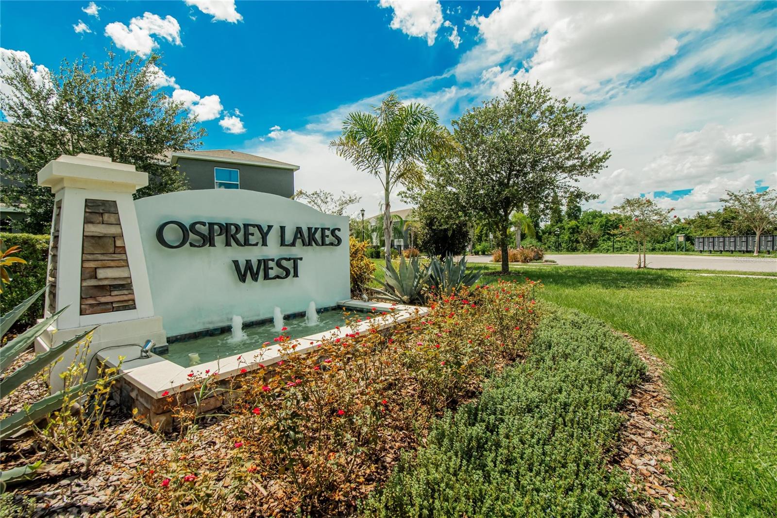 Listing photo id 53 for 8647 Falling Blue Place