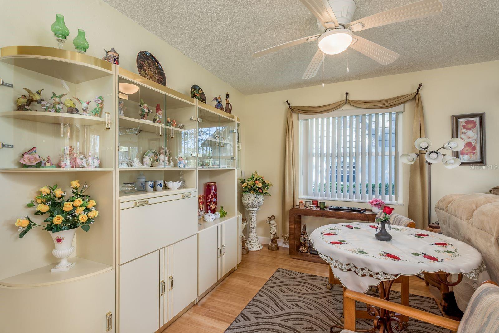 Image 4 of 29 For 3413 Rochelle Court