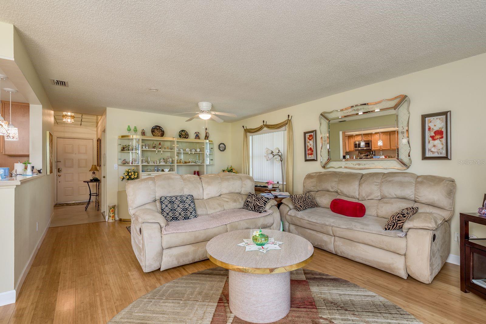 Image 8 of 29 For 3413 Rochelle Court