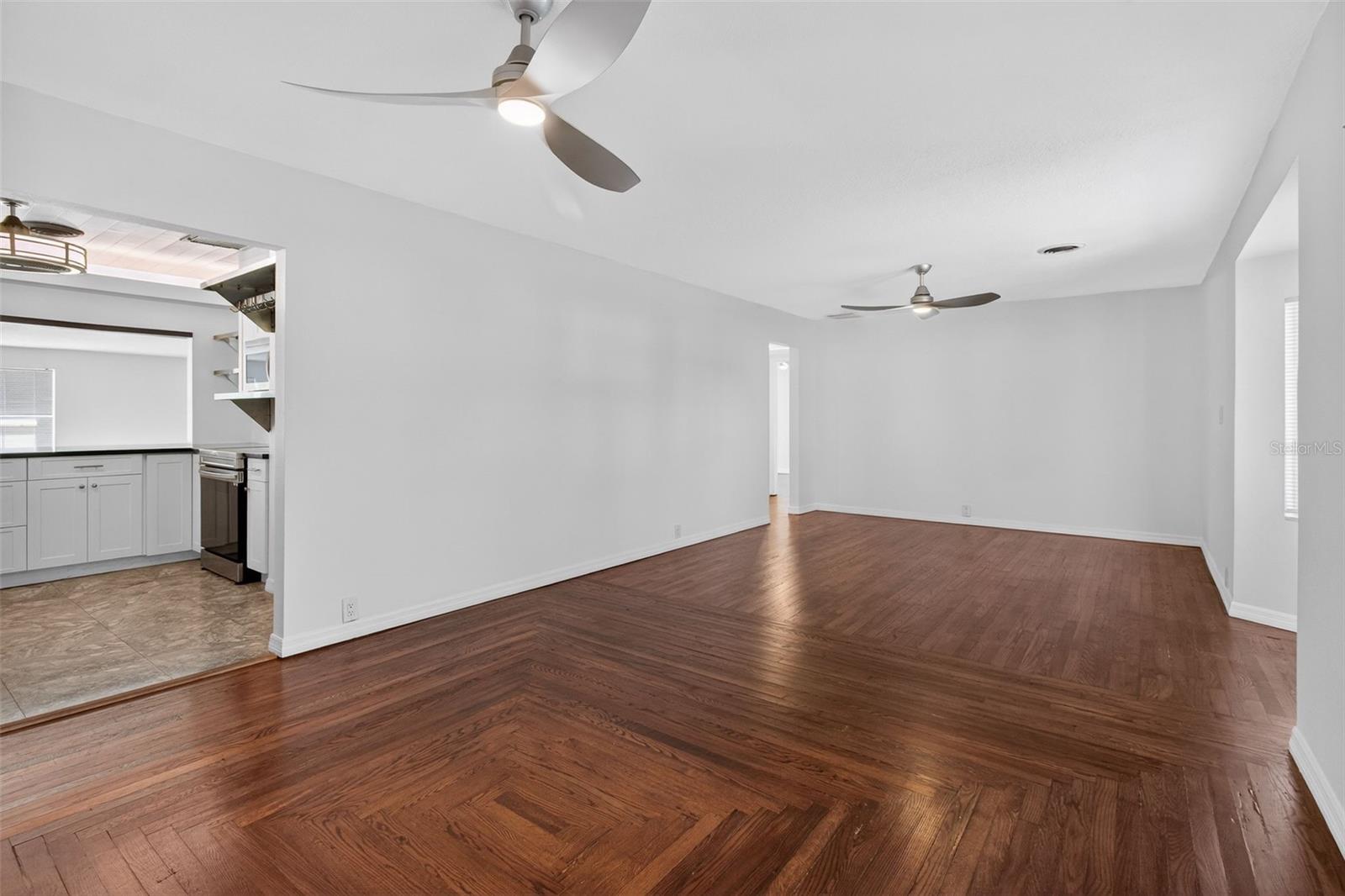 Image 11 of 43 For 1331 Milton Street