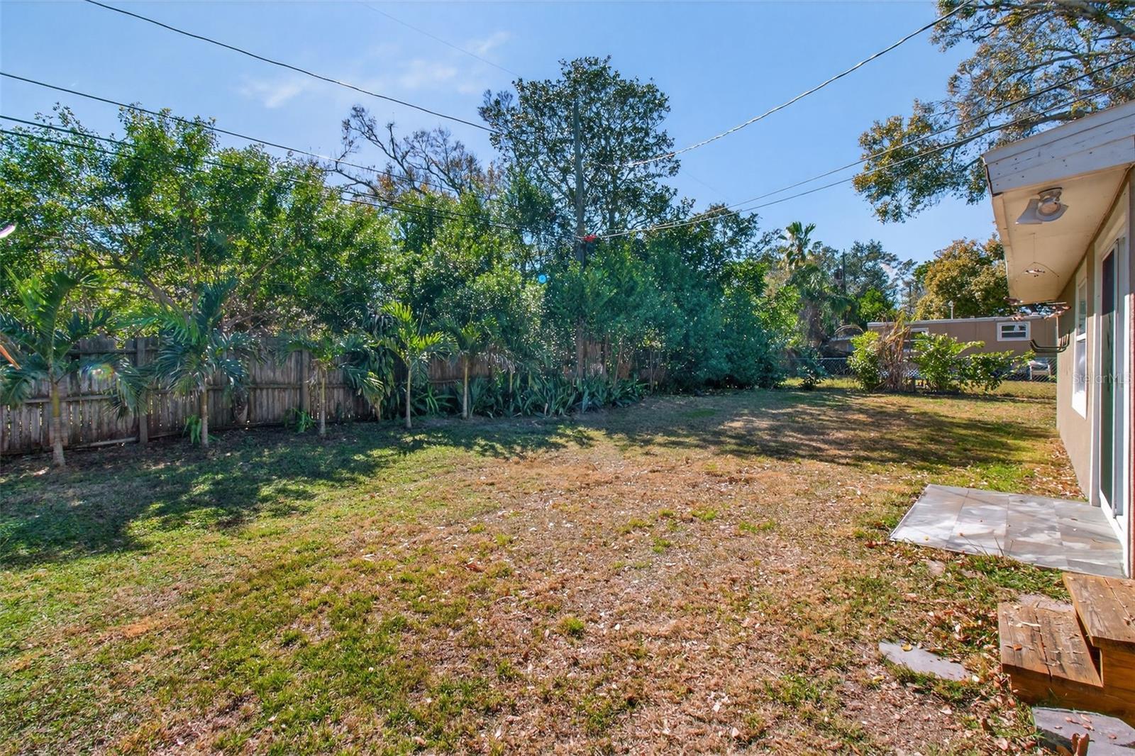 Image 28 of 43 For 1331 Milton Street