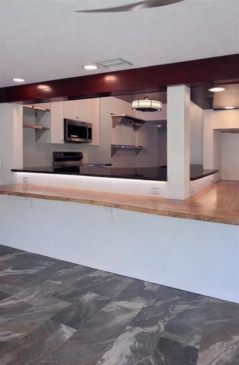 Image 39 of 43 For 1331 Milton Street