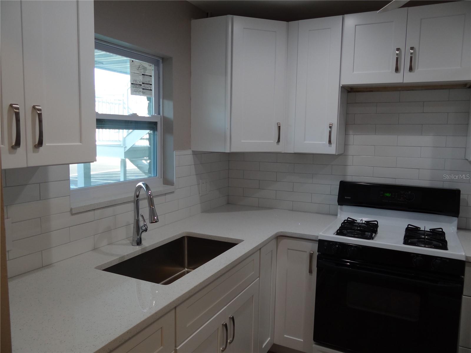 Image 4 of 21 For 5287 81st Street 2