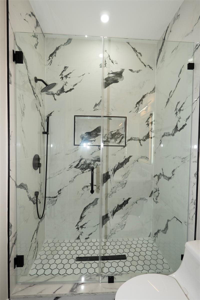 Image 31 of 50 For 7609 Amherst Street