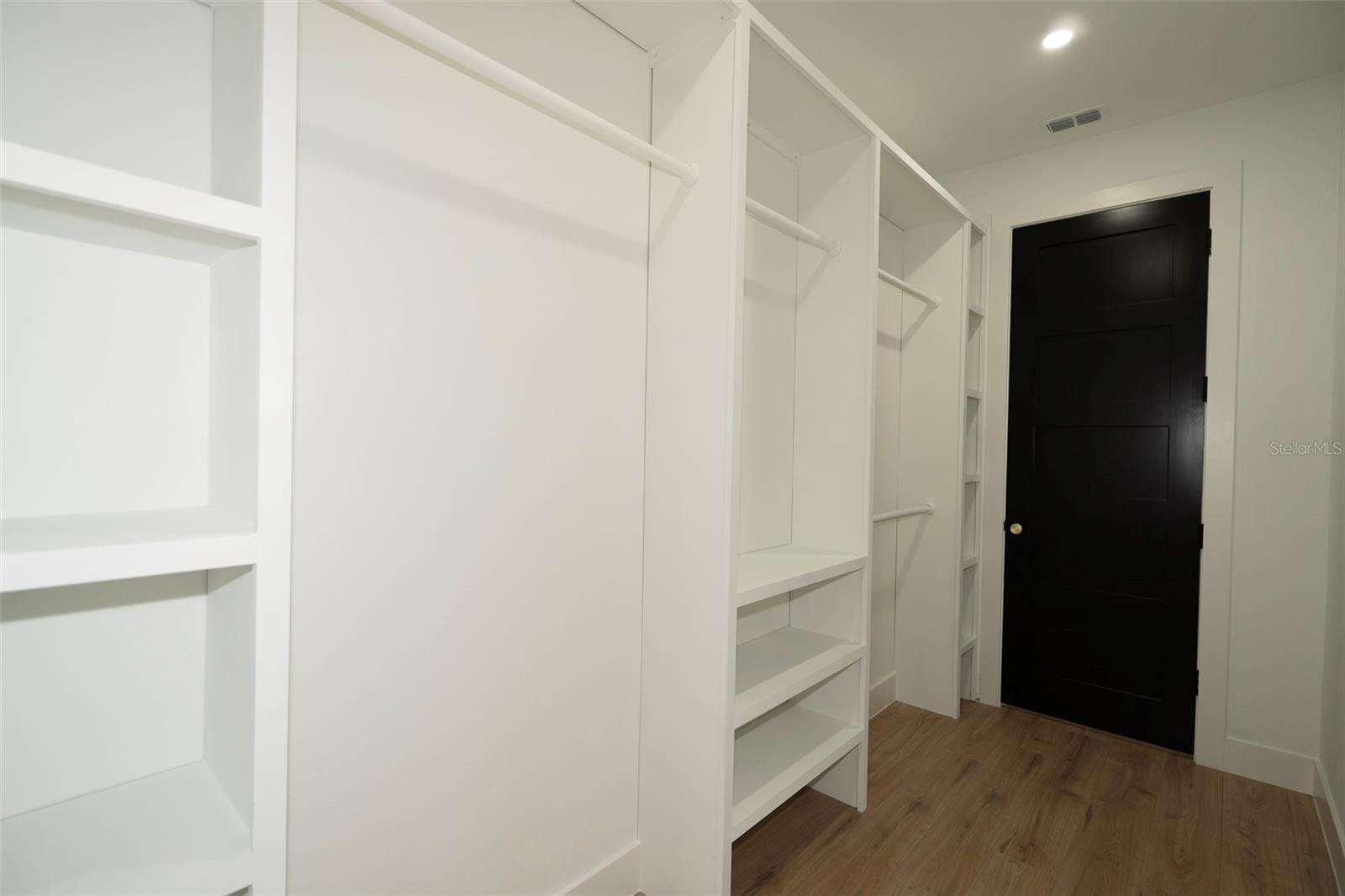 Image 39 of 50 For 7609 Amherst Street