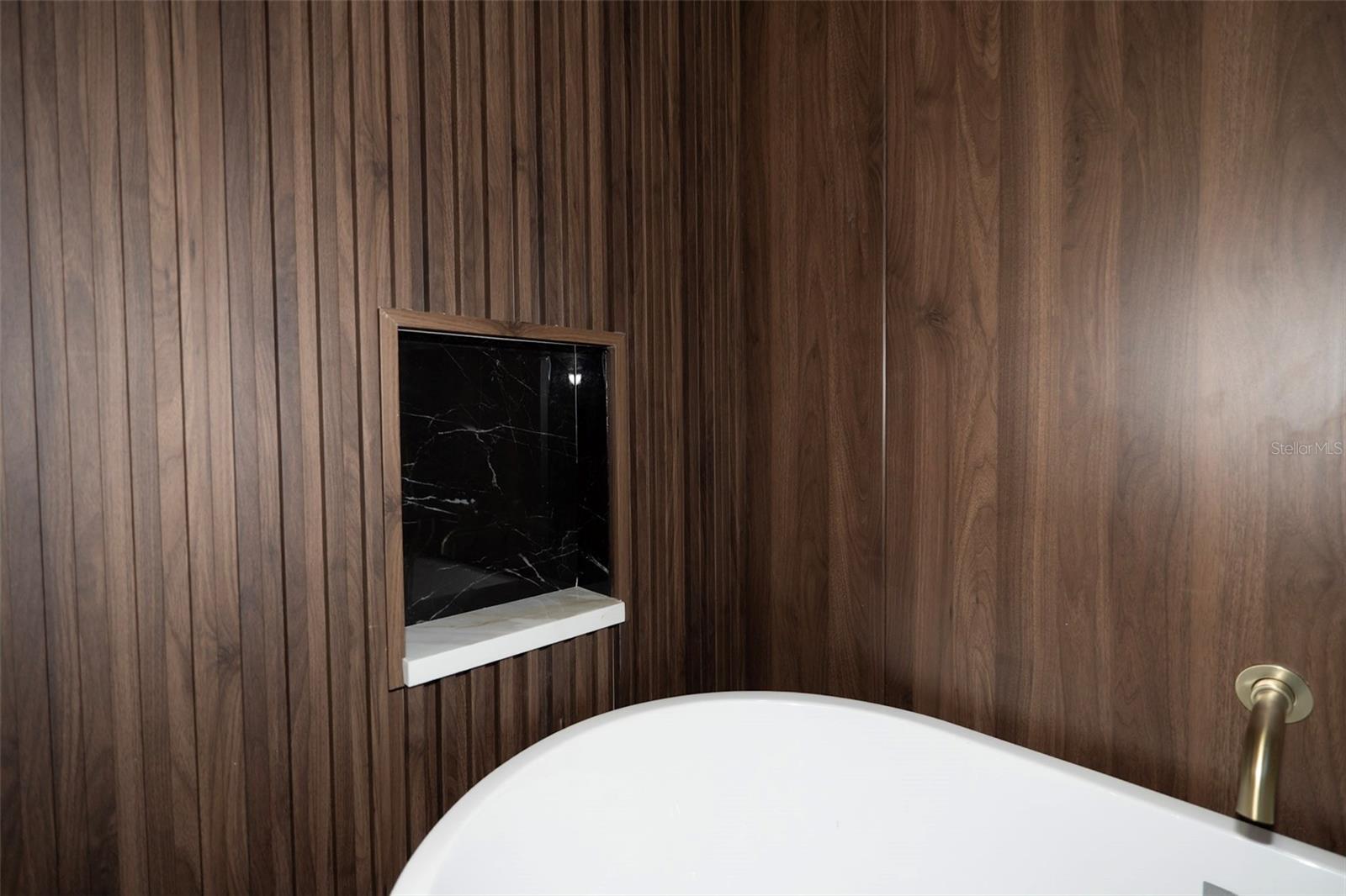 Image 45 of 50 For 7609 Amherst Street